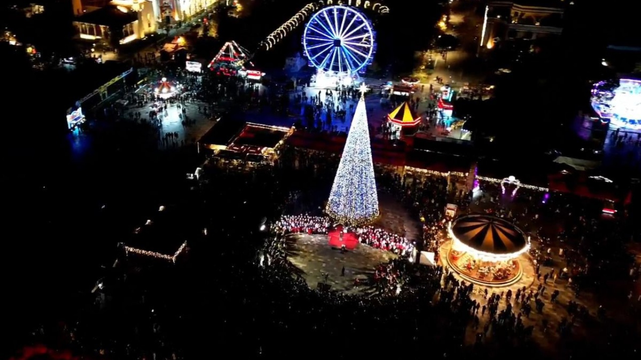 Tirana ndez dritat! Sheshi Skënderbej, qyteza e festave dhe argëtimit